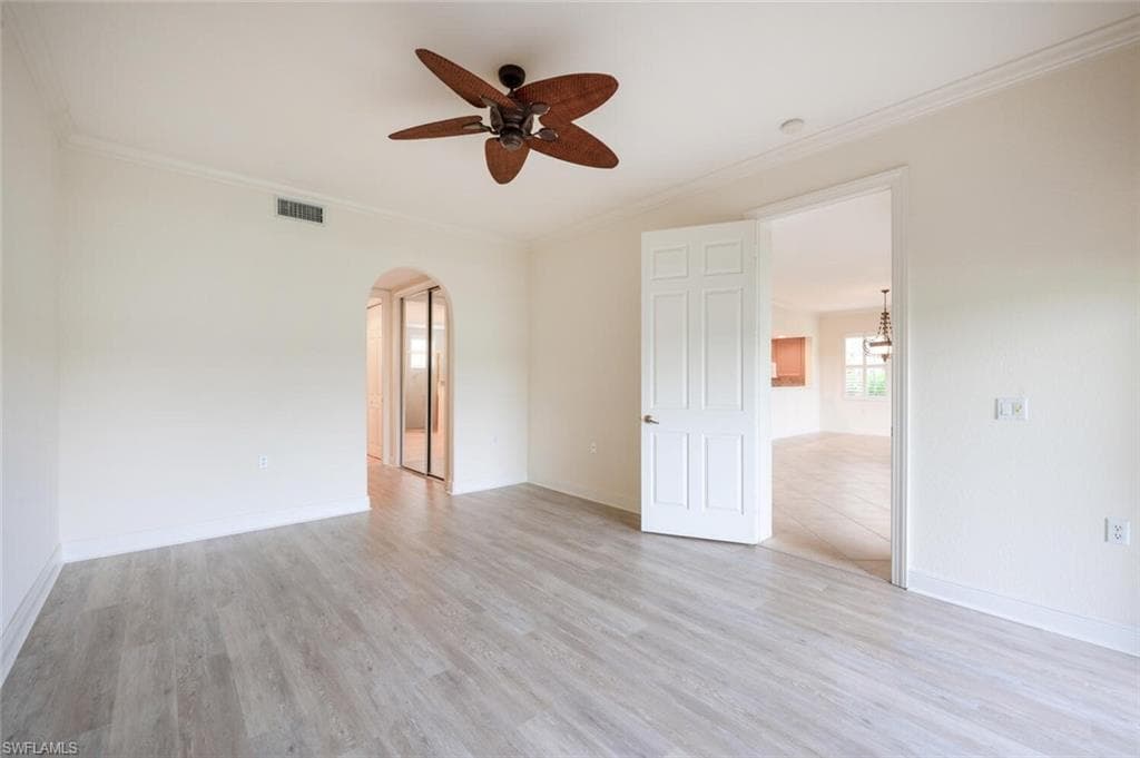 798 Regency Reserve Cir 1101, Naples, FL 34119-21