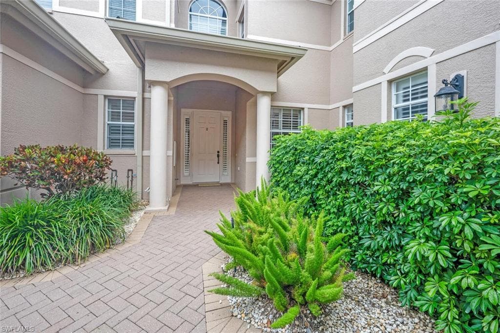 798 Regency Reserve Cir 1101, Naples, FL 34119-3