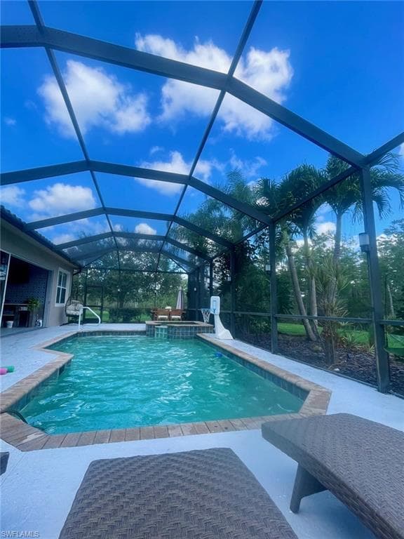 21513 Belvedere Ln, Estero, FL 33928-8
