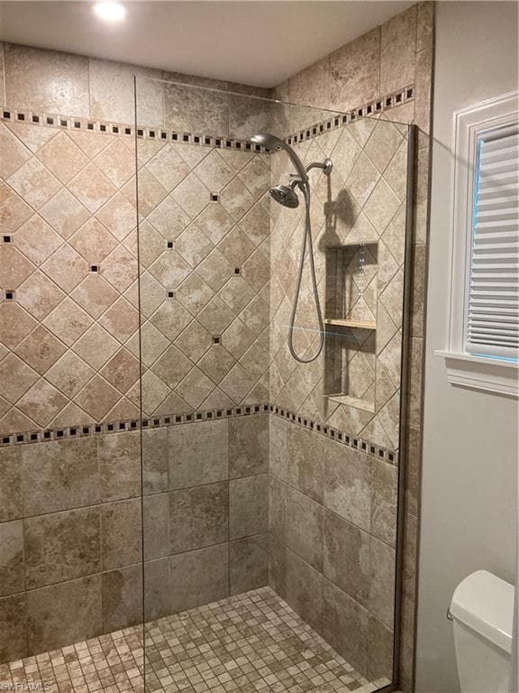 27136 Belle Rio Dr, Bonita Springs, FL 34135-28