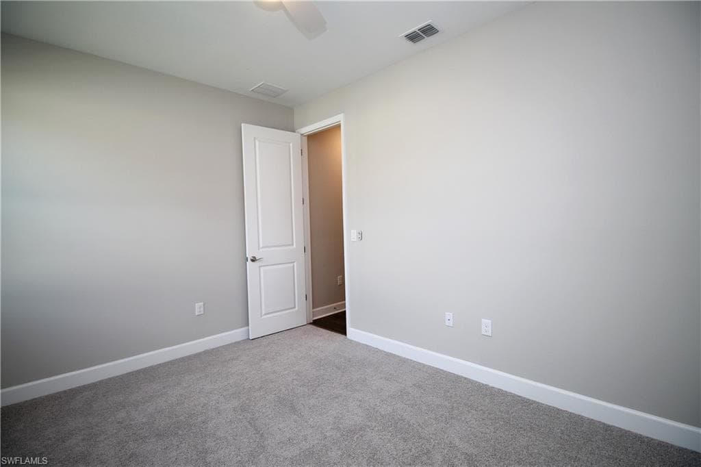 2051 Grove Dr, Naples, FL 34120-22