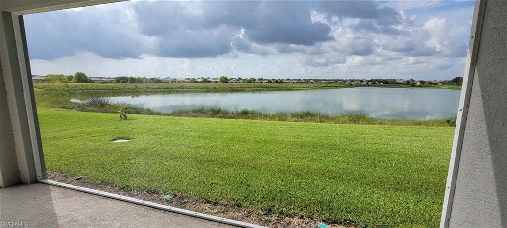 2051 Grove Dr, Naples, FL 34120-4