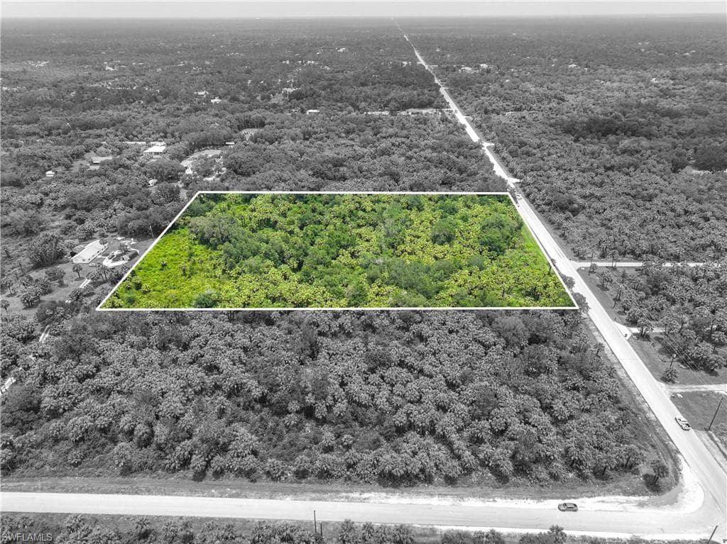 2765 Everglades Blvd S, Naples, FL 34117-14