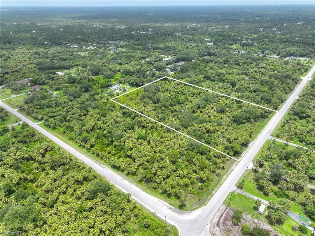 2765 Everglades Blvd S, Naples, FL 34117-4