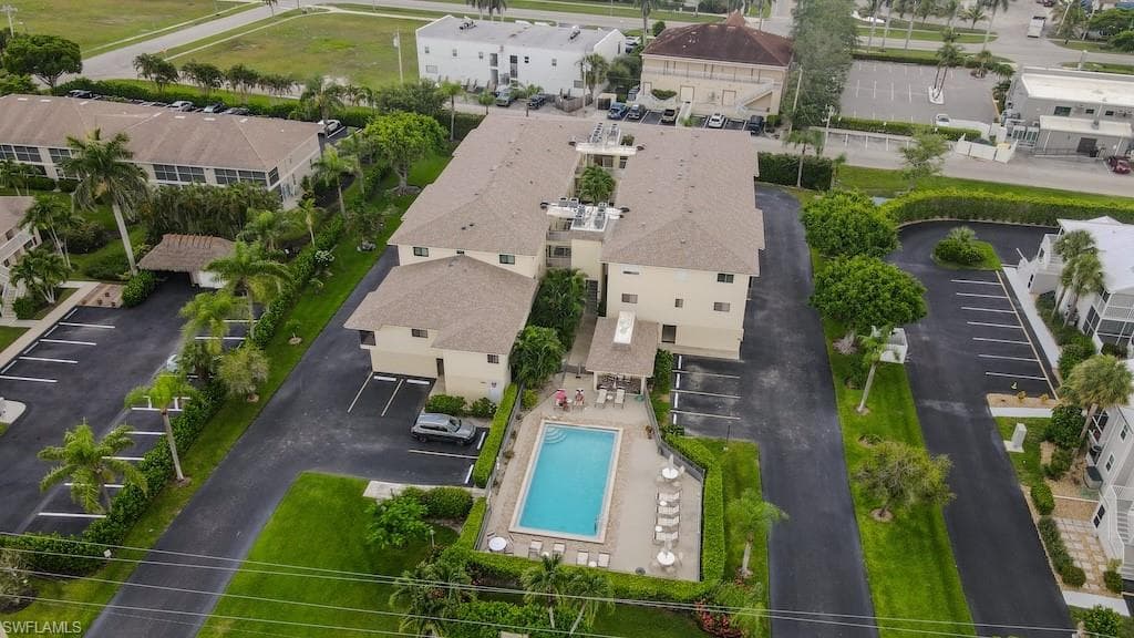 835 Elkcam Cir 103, Marco Island, FL 34145-10