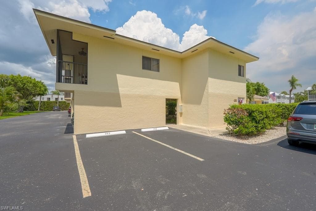 835 Elkcam Cir 103, Marco Island, FL 34145-14