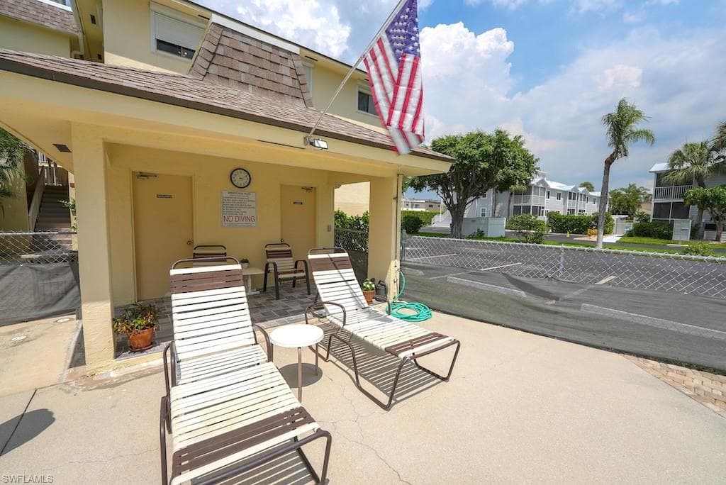 835 Elkcam Cir 103, Marco Island, FL 34145-16
