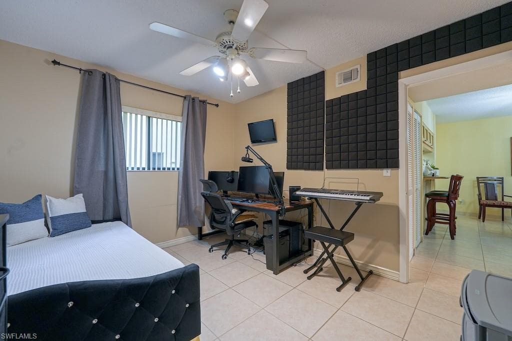 835 Elkcam Cir 103, Marco Island, FL 34145-29