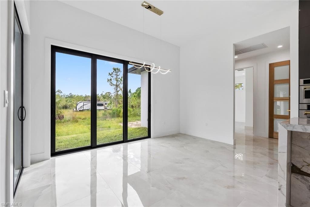 3614 22nd Ave NE, Naples, FL 34120-13