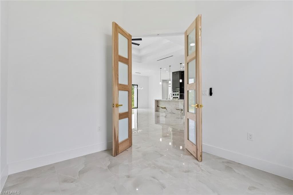 3614 22nd Ave NE, Naples, FL 34120-20