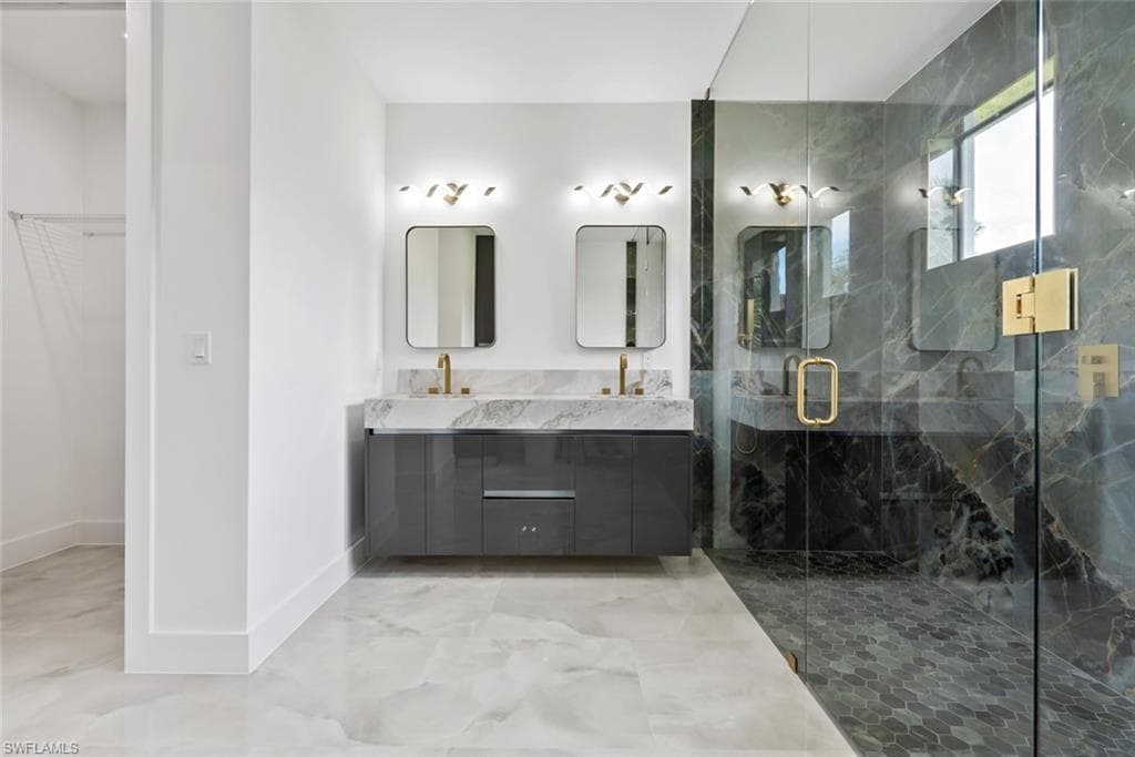 3614 22nd Ave NE, Naples, FL 34120-24