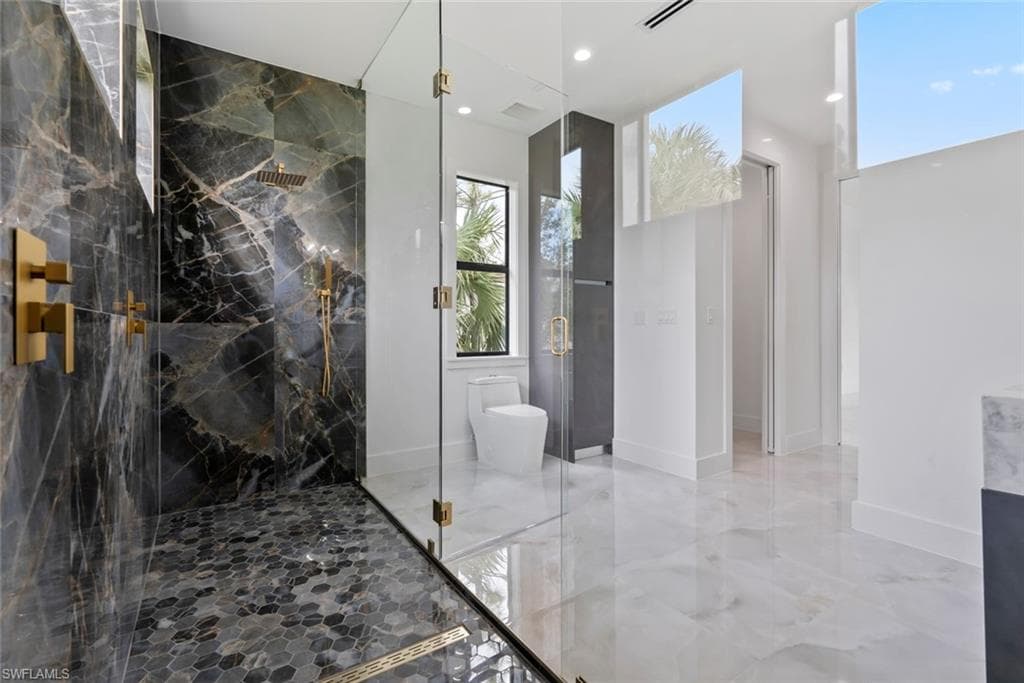 3614 22nd Ave NE, Naples, FL 34120-25