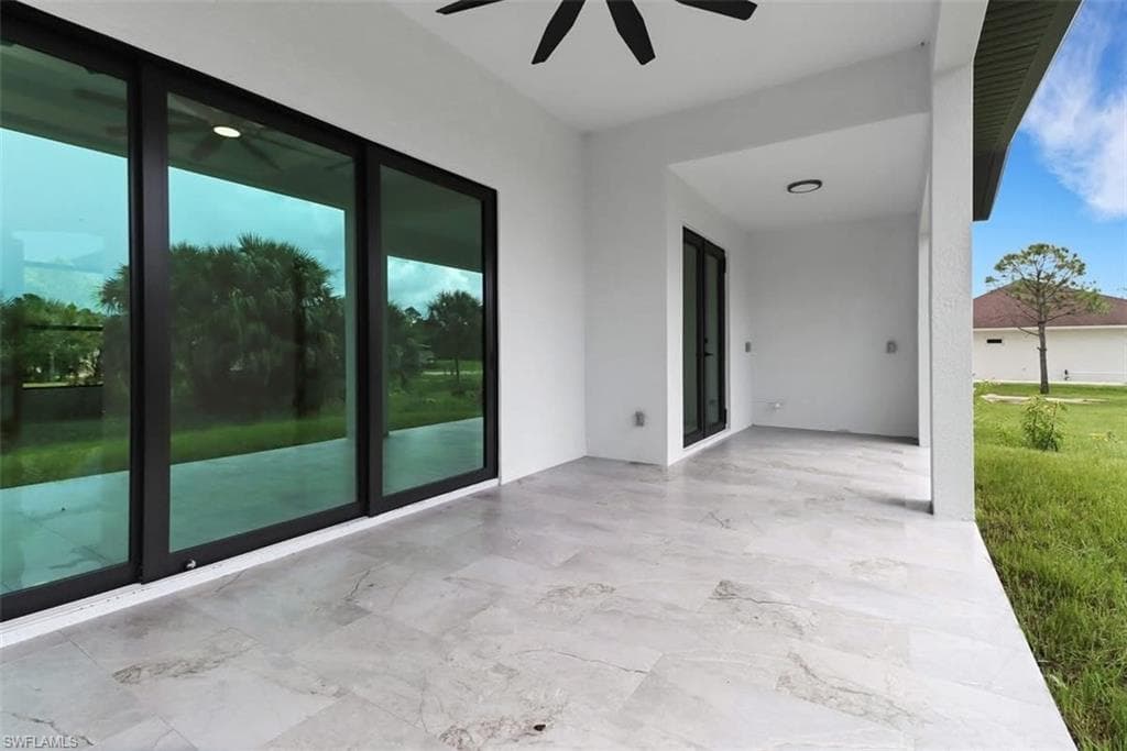 3614 22nd Ave NE, Naples, FL 34120-27