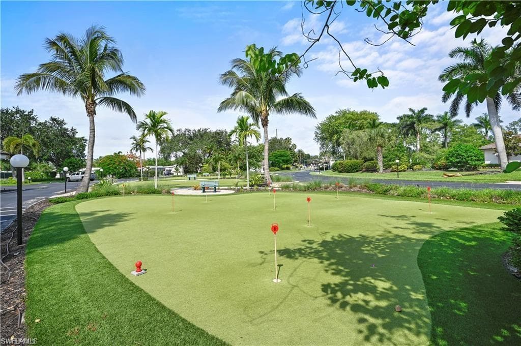 3174 Crystal Lake Dr, Naples, FL 34120-10