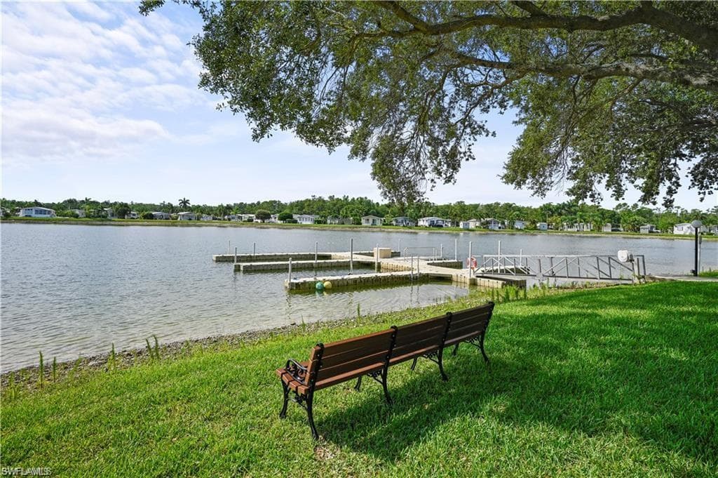 3174 Crystal Lake Dr, Naples, FL 34120-13