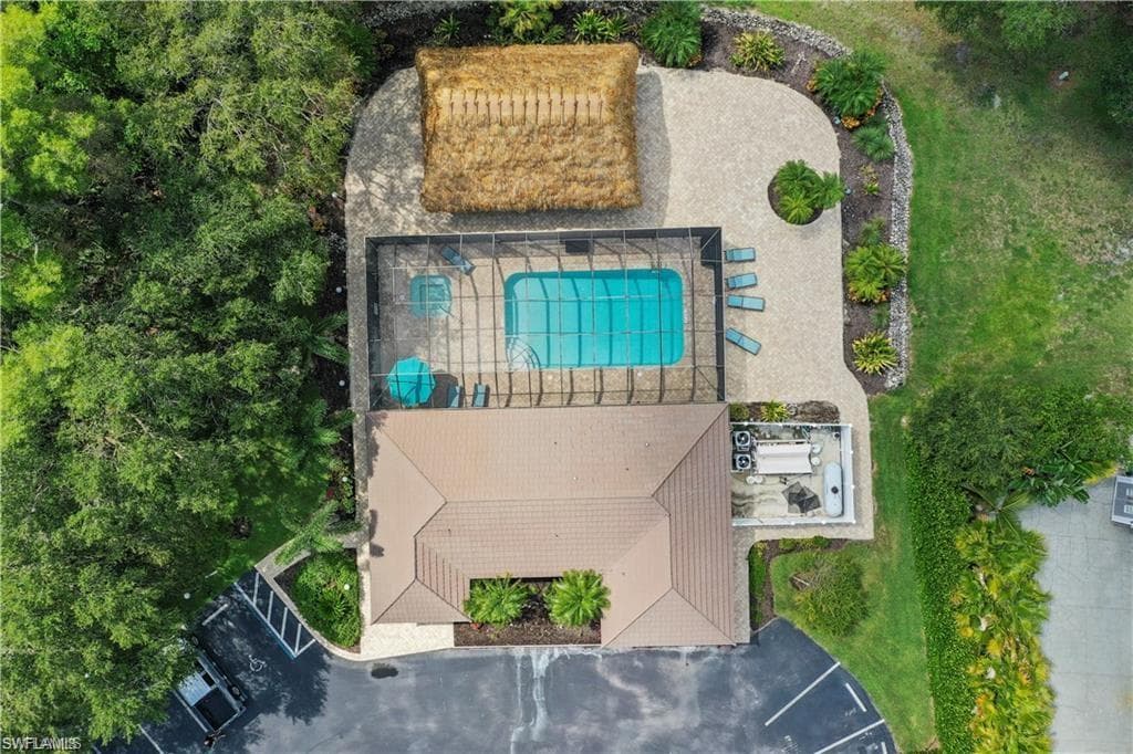 3174 Crystal Lake Dr, Naples, FL 34120-26