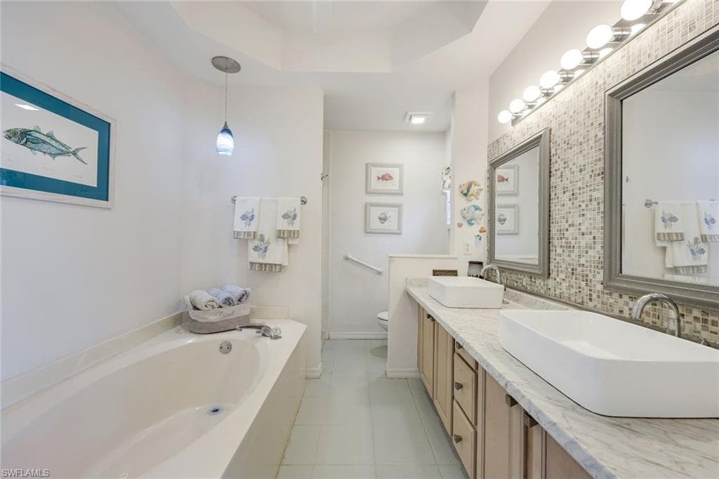6956 Lone Oak Blvd, Naples, FL 34109-12