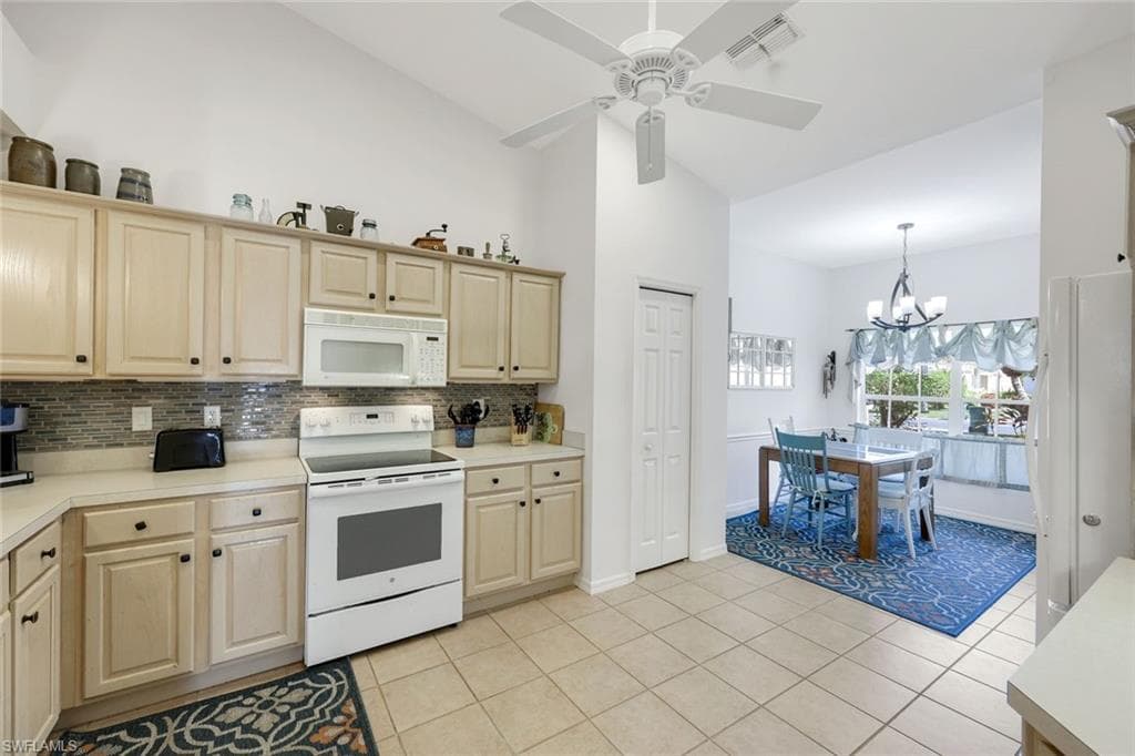 6956 Lone Oak Blvd, Naples, FL 34109-7