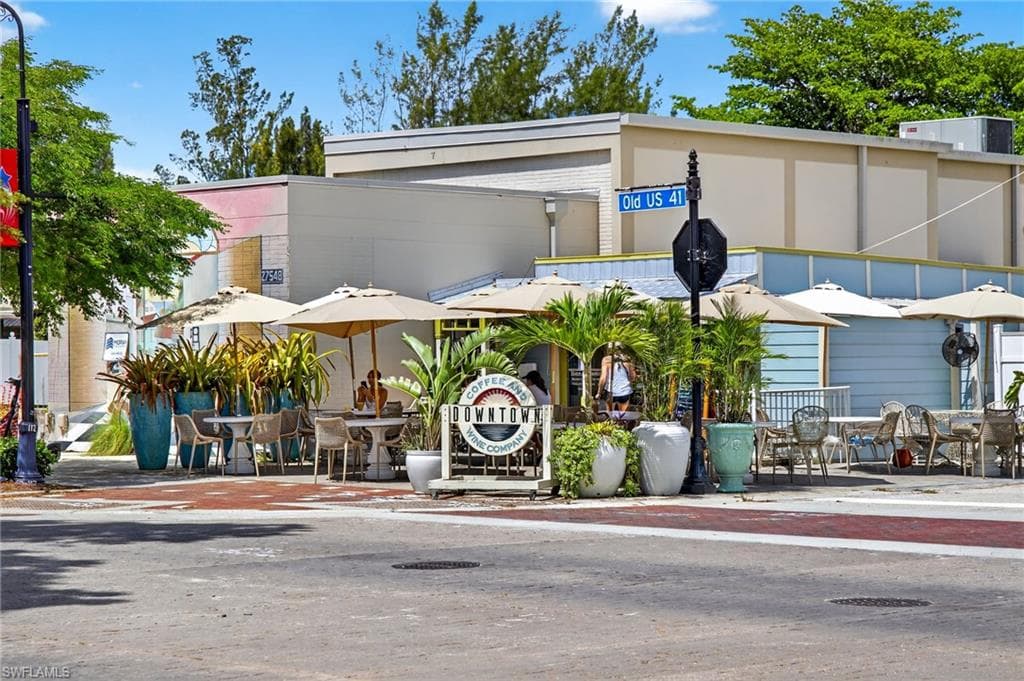 27259 High Seas Ln, Bonita Springs, FL 34135-42