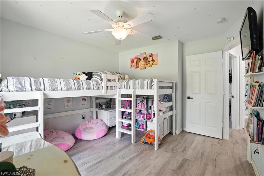 3535 43rd Ave NE, Naples, FL 34120-24