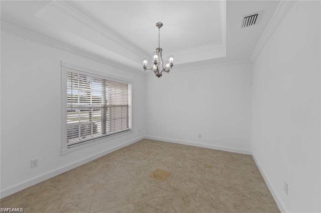 831 5th Ter, Cape Coral, FL 33991-14