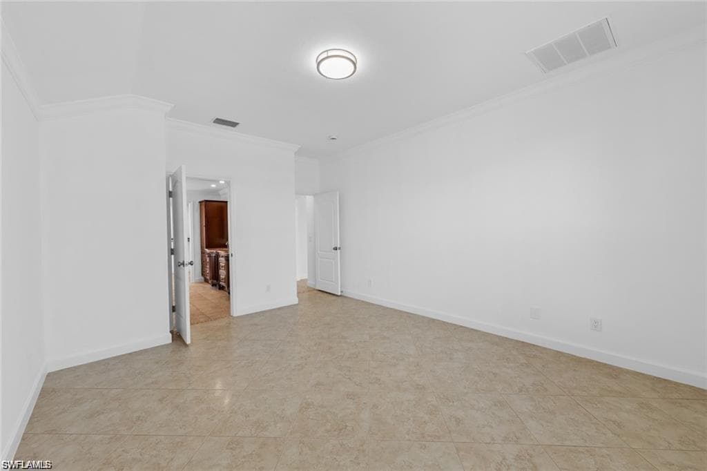 831 5th Ter, Cape Coral, FL 33991-17