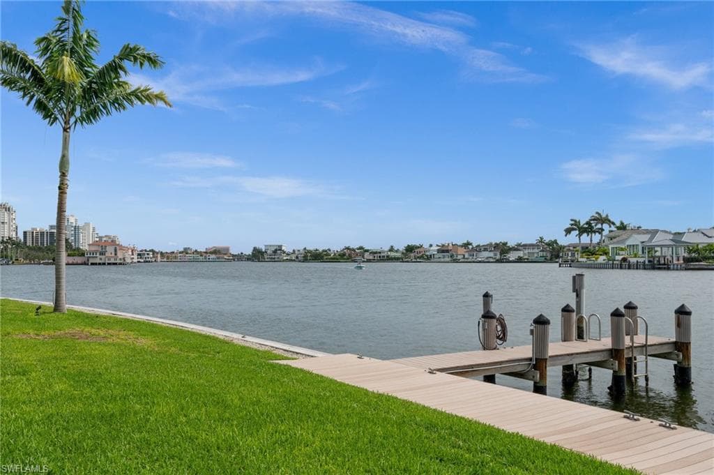 3400 Gulf Shore Blvd N K2, Naples, FL 34103-22