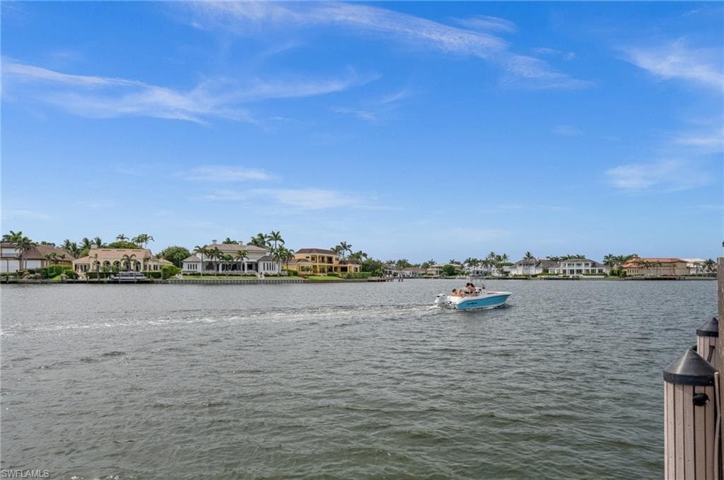 3400 Gulf Shore Blvd N K2, Naples, FL 34103-24