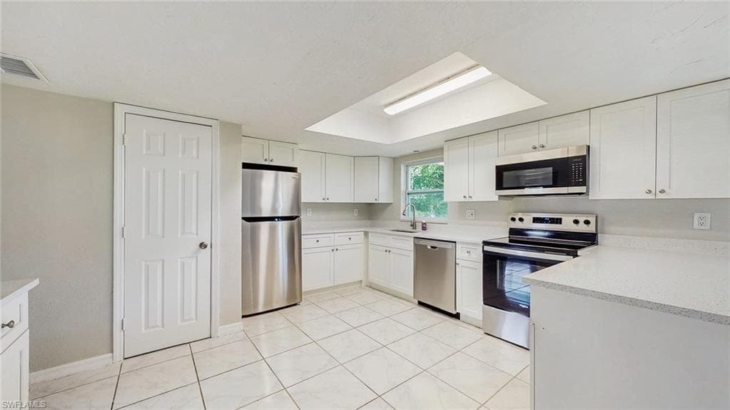 26571 Chaparel Dr, Bonita Springs, FL 34135-8
