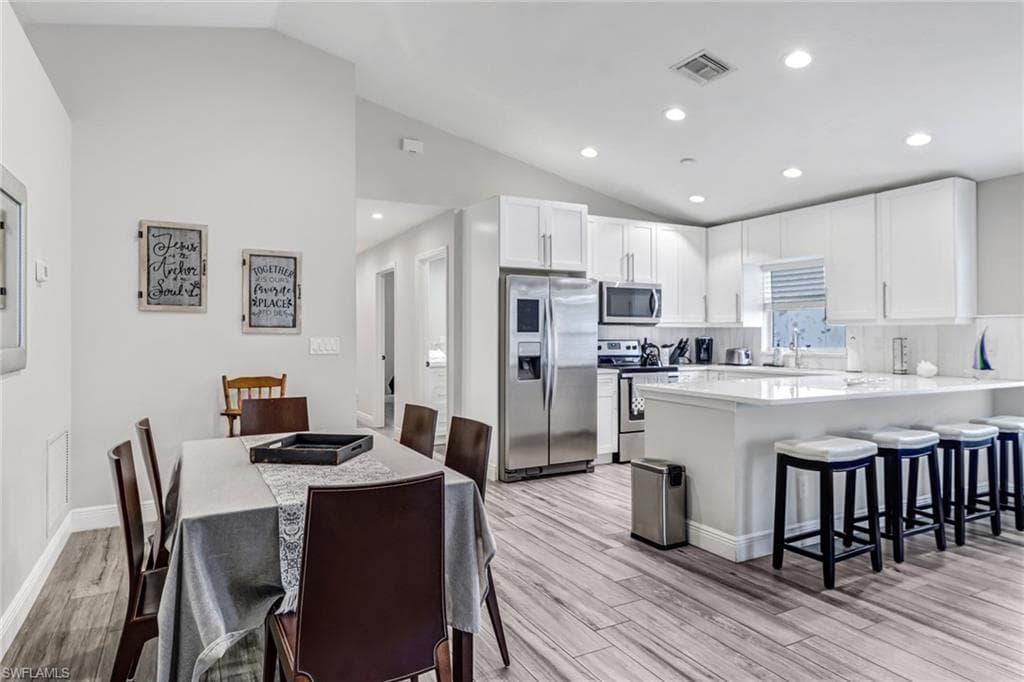 851 102nd Ave N, Naples, FL 34108-6