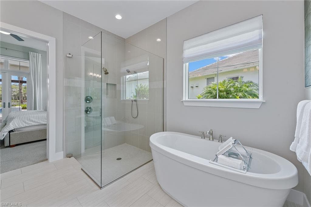 3187 Cotuit Ln, Naples, FL 34114-17