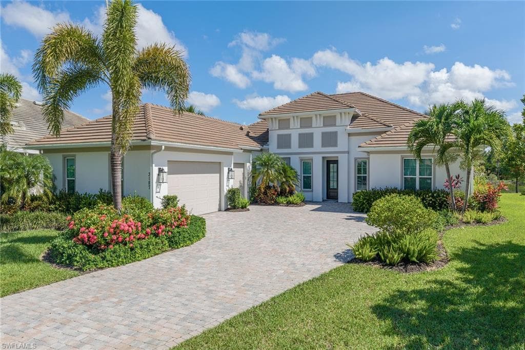 3187 Cotuit Ln, Naples, FL 34114-1