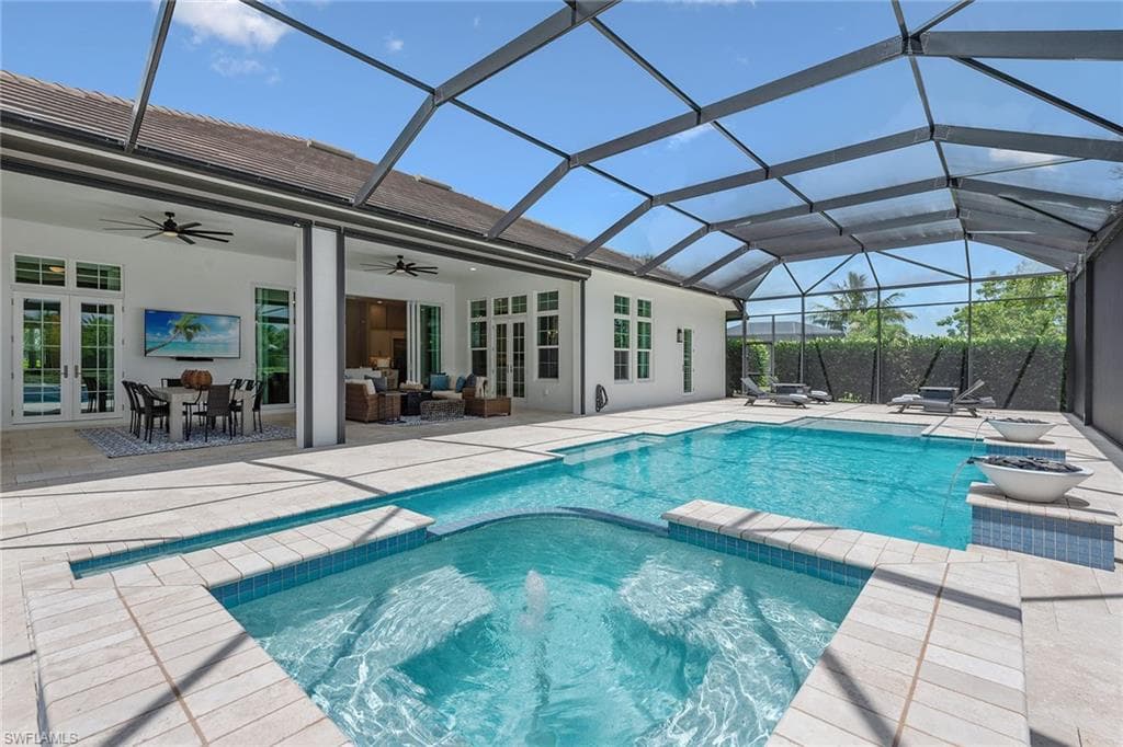 3187 Cotuit Ln, Naples, FL 34114-33