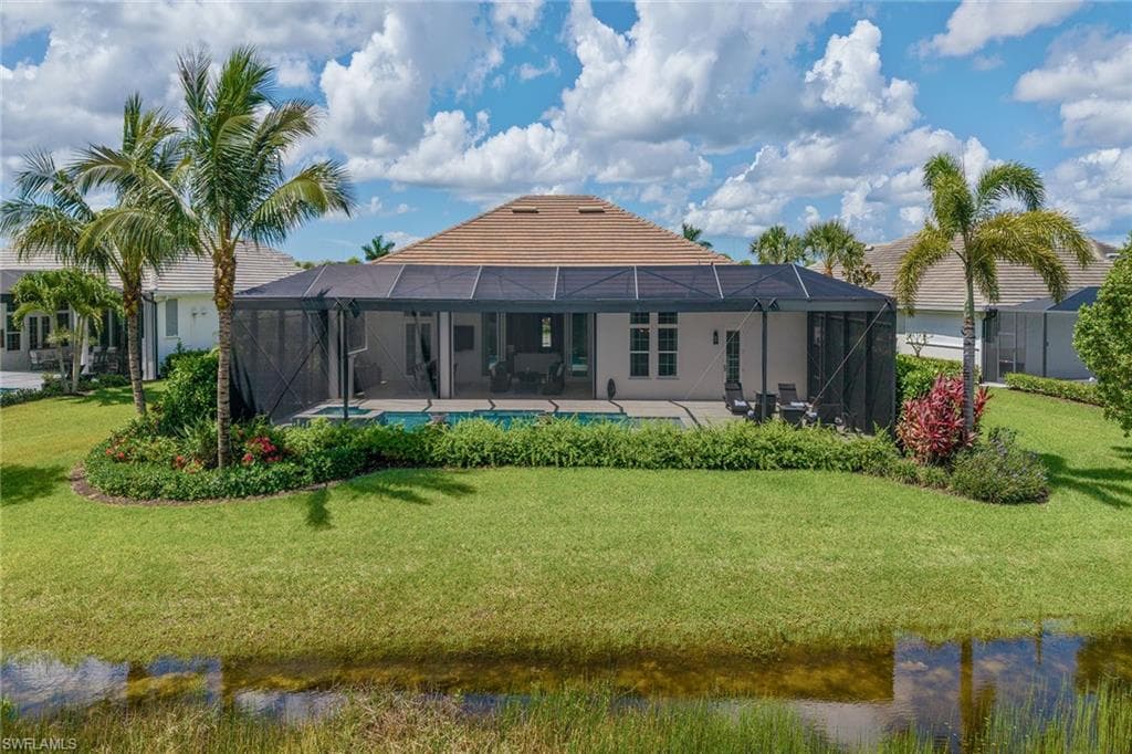 3187 Cotuit Ln, Naples, FL 34114-37