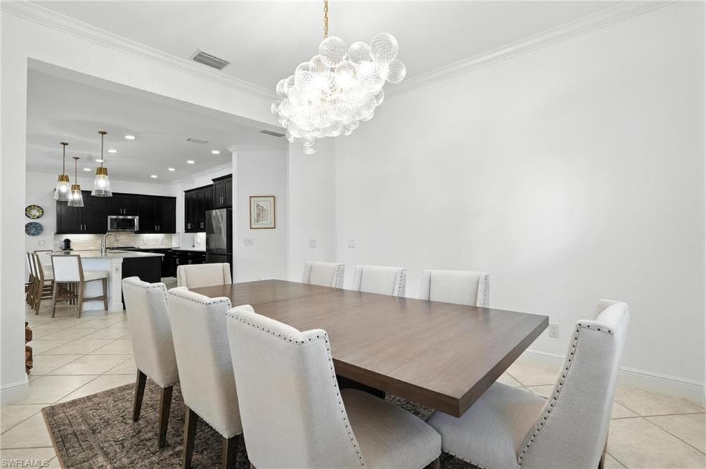 4649 Abaca Cir, Naples, FL 34119-12