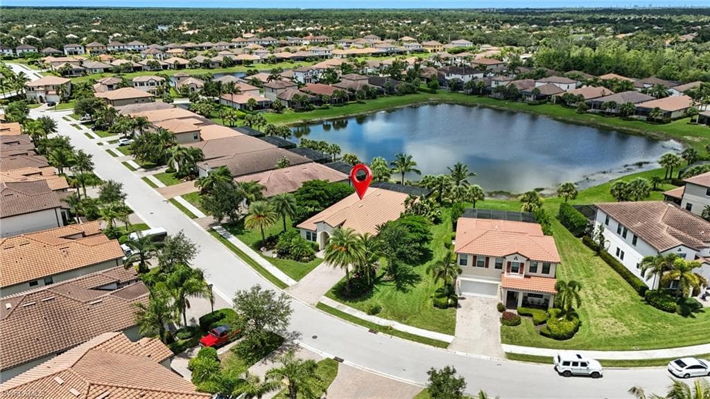 4649 Abaca Cir, Naples, FL 34119-27