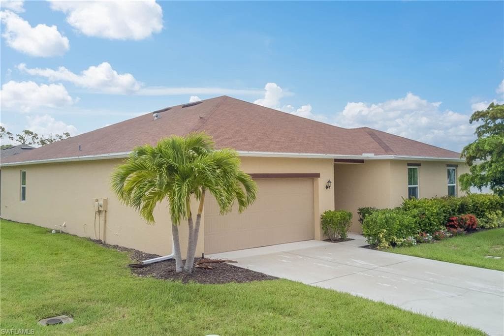 6445 Estero Bay Dr, Fort Myers, FL 33908-2