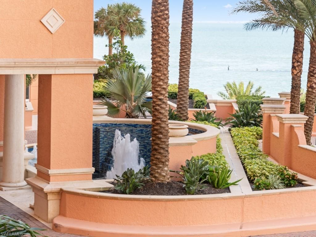 970 Cape Marco Dr 402, Marco Island, FL 34145-27