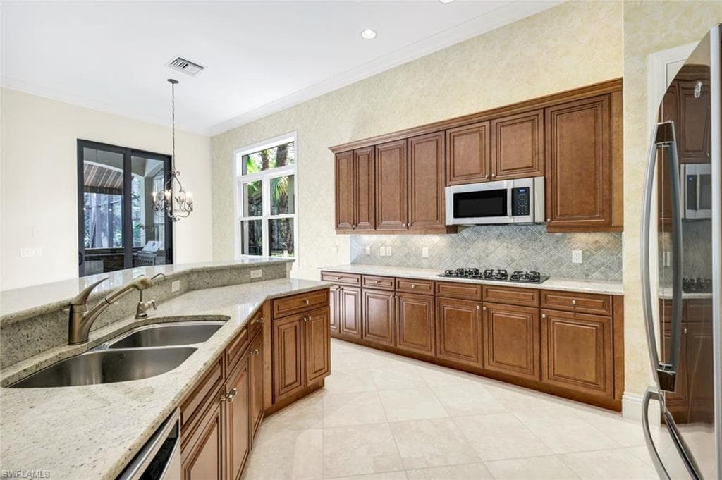 16834 Cabreo Dr, Naples, FL 34110-12