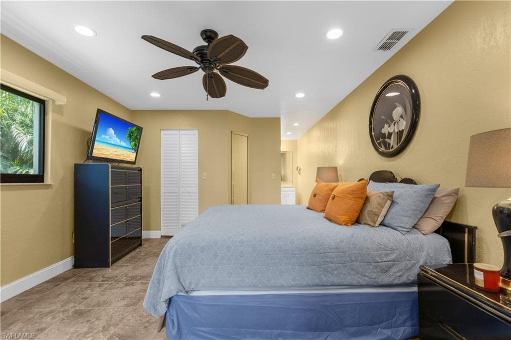 27780 Matheson Ave, Bonita Springs, FL 34135-19