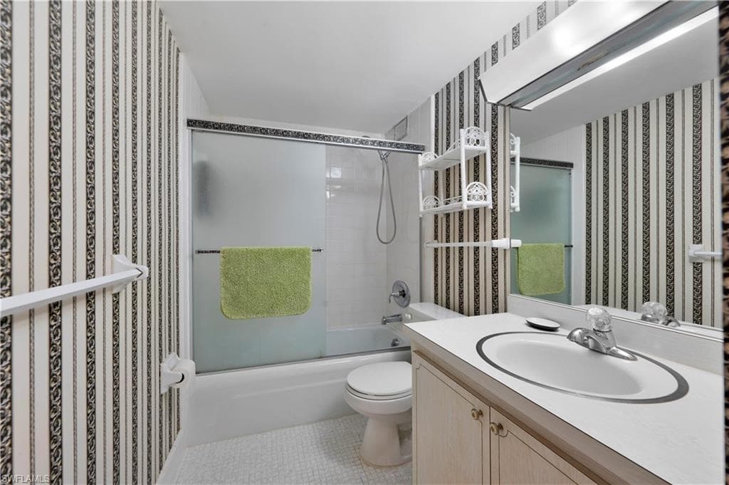 2150 Gulf Shore Blvd N 411, Naples, FL 34102-6