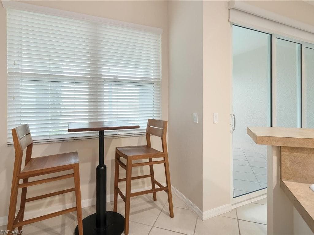 4655 Hawks Nest Way 103, Naples, FL 34114-11
