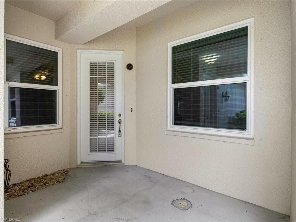 4655 Hawks Nest Way 103, Naples, FL 34114-4