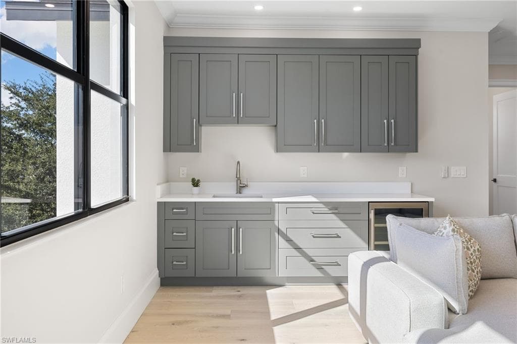 2721 Van Buren Ave, Naples, FL 34112-31