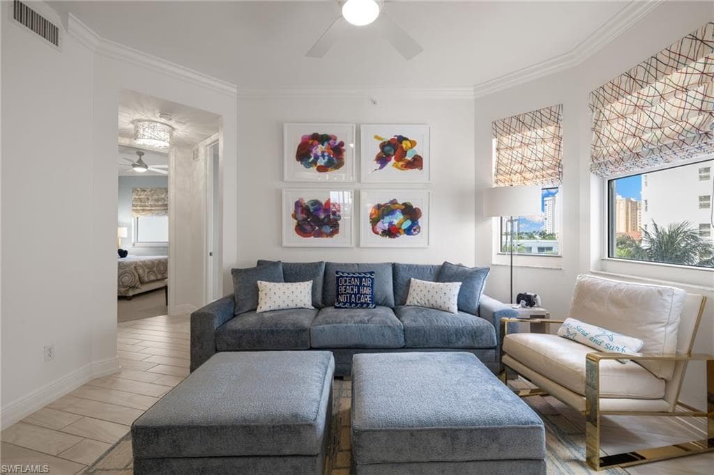 410 Flagship Dr 501, Naples, FL 34108-6