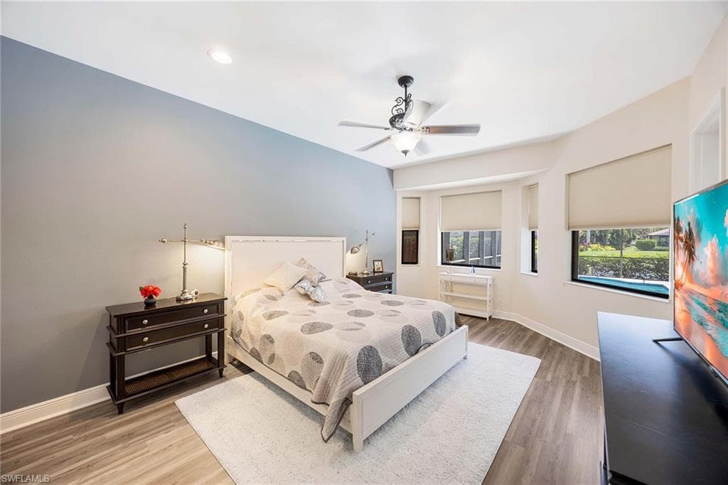 3820 Ruby Way, Naples, FL 34114-17