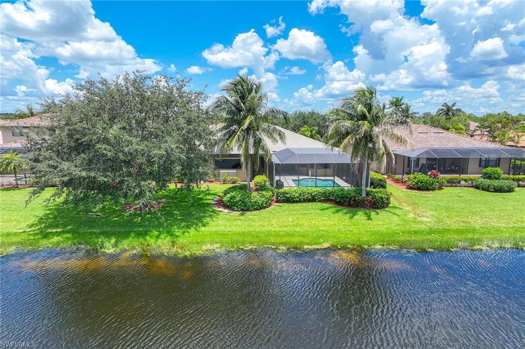 3820 Ruby Way, Naples, FL 34114-36