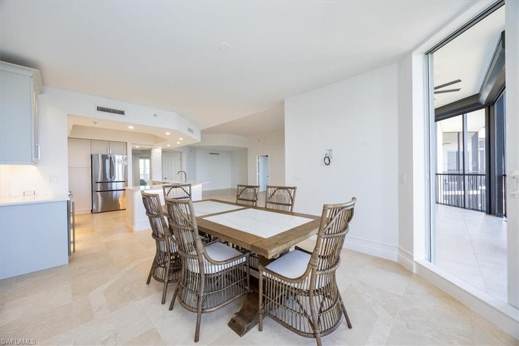 1060 Borghese Ln 2004, Naples, FL 34114-11