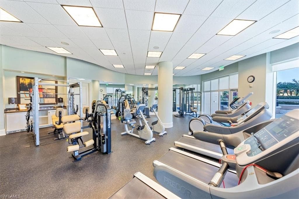 1060 Borghese Ln 2004, Naples, FL 34114-36