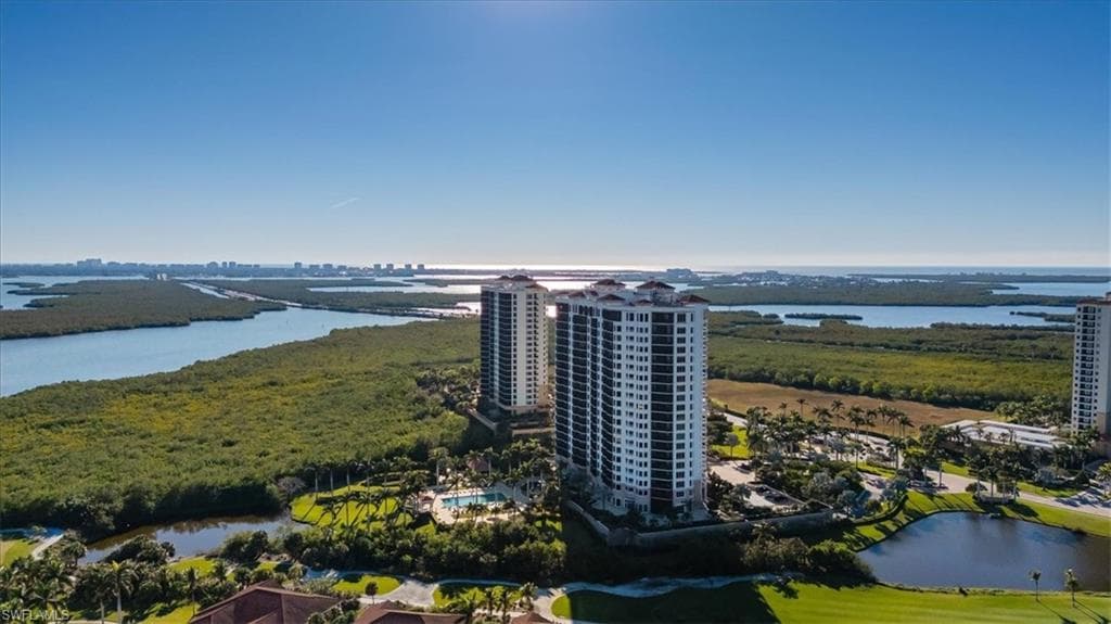 1060 Borghese Ln 2004, Naples, FL 34114-45